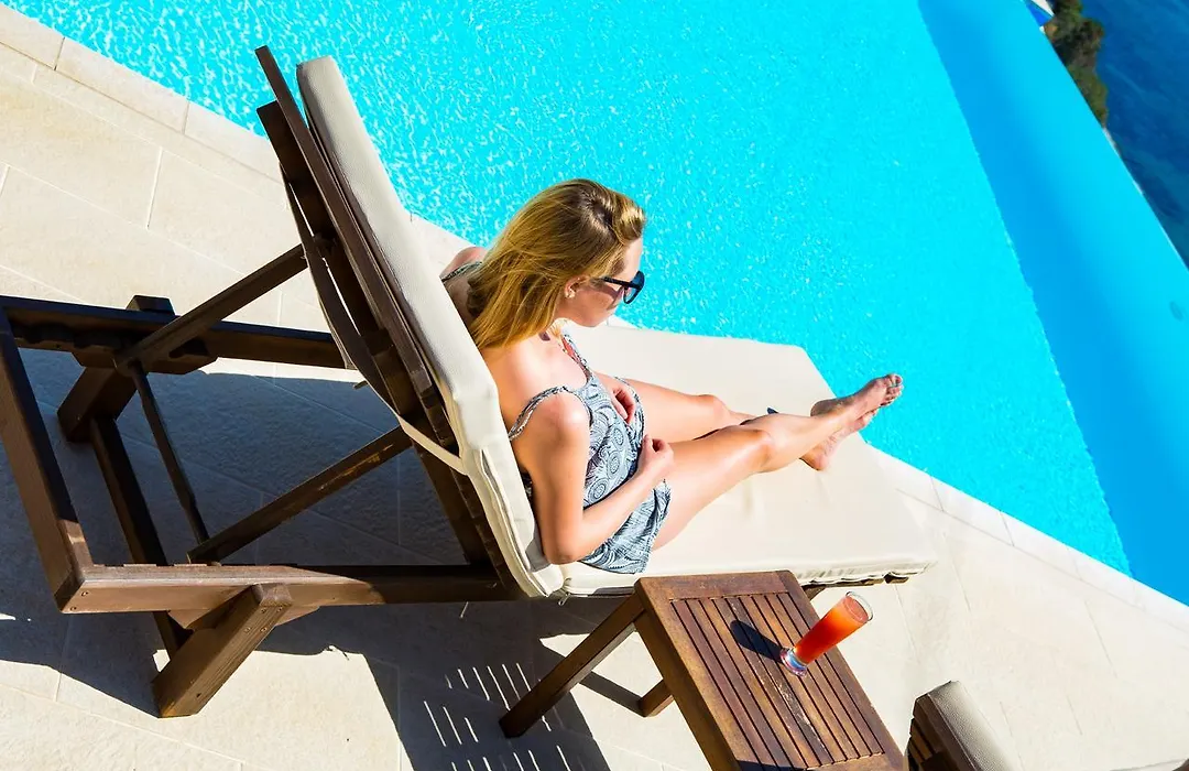 Seabreeze Hotel Ios-1